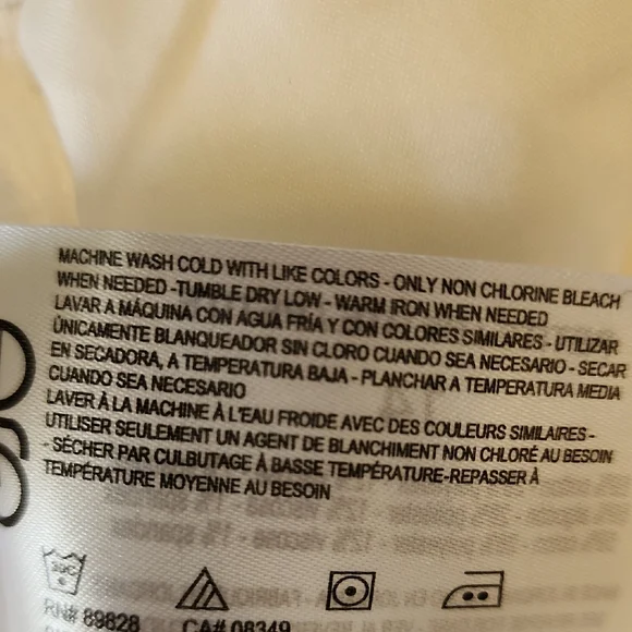 White Bermuda Women's Shorts with Power Pockets - Picture 11 of 12